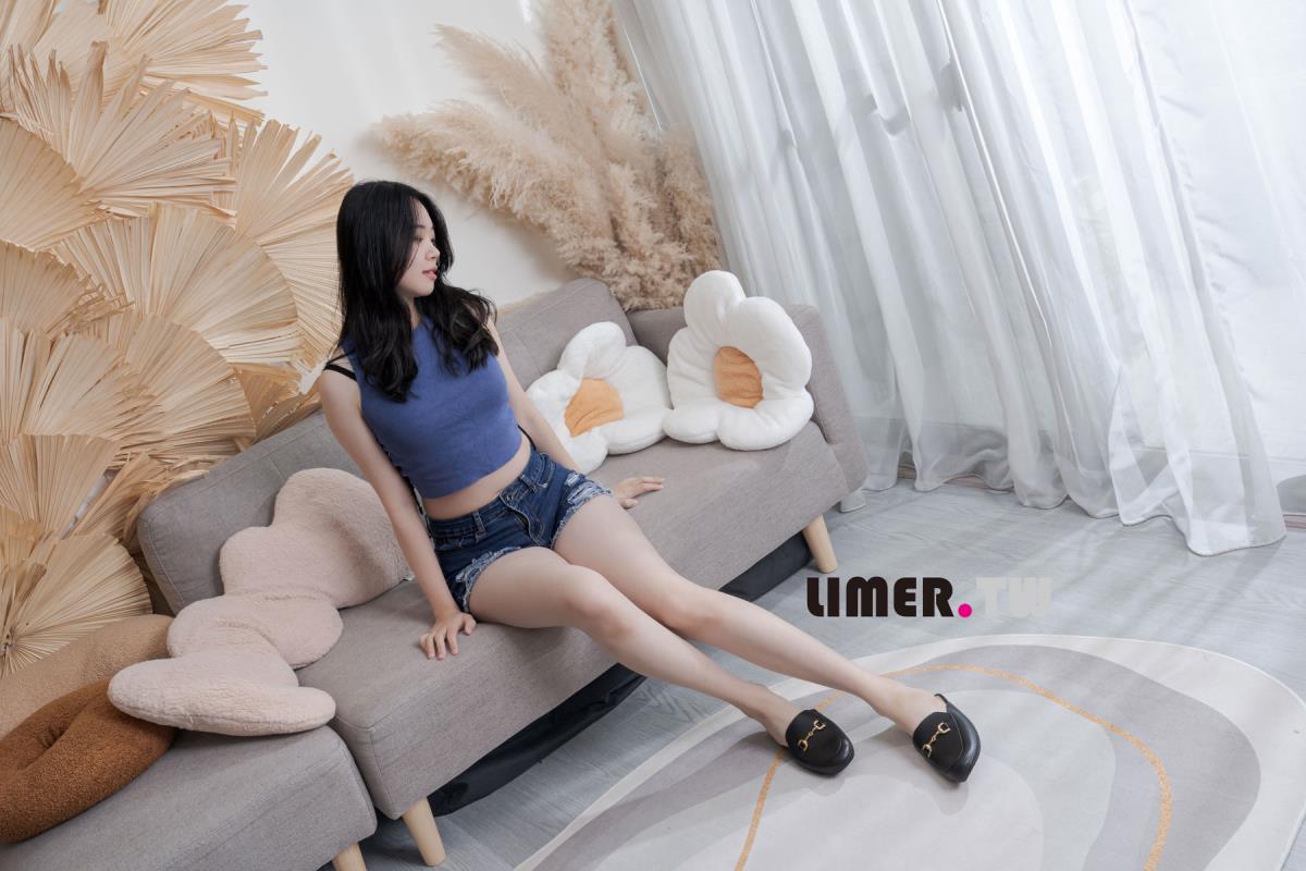 图片[1]-Limerence原创 No.102 Mona 穆勒鞋 居家妹子 足模风格 写真 (88P)-ABC库