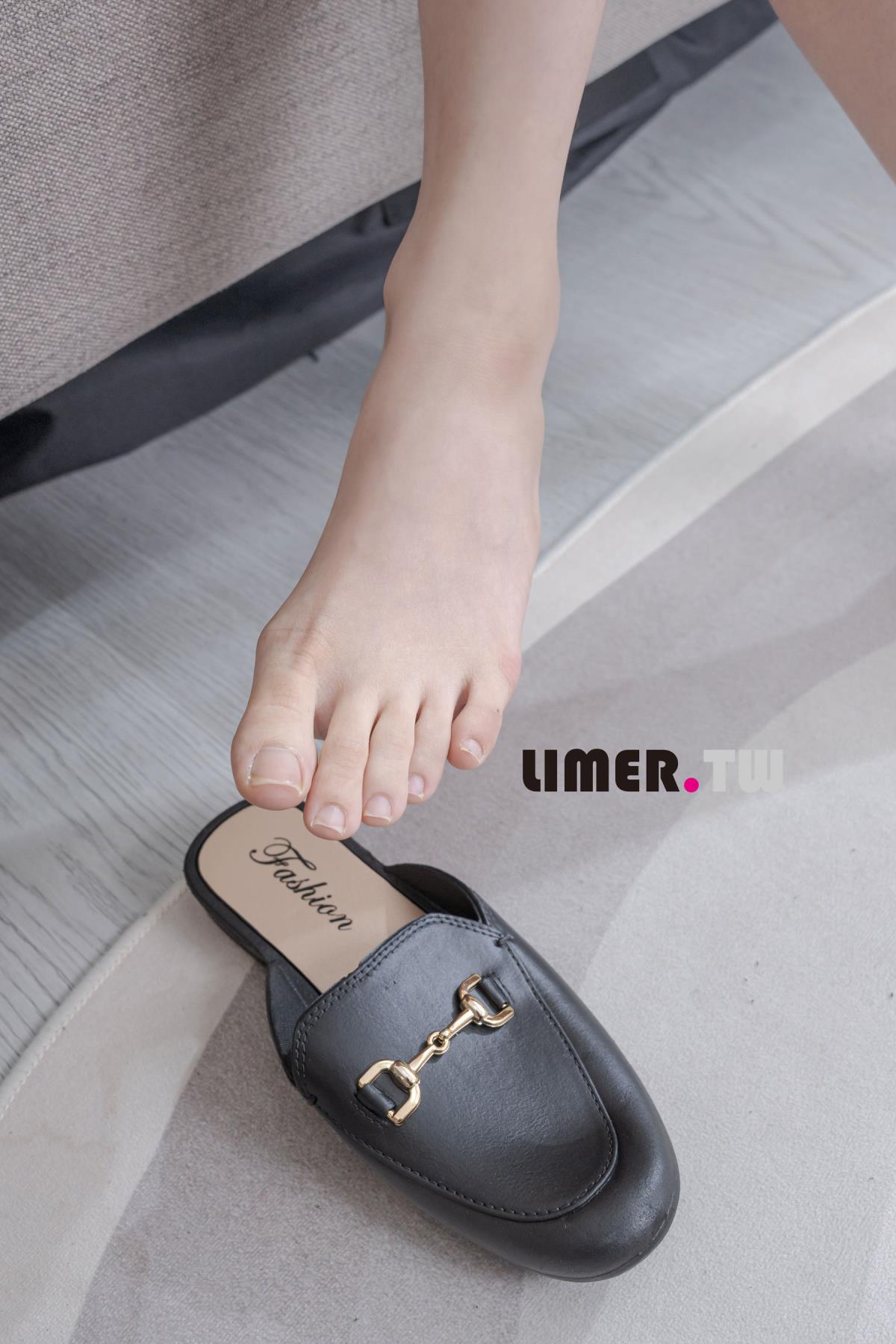 图片[6]-Limerence原创 No.102 Mona 穆勒鞋 居家妹子 足模风格 写真 (88P)-ABC库